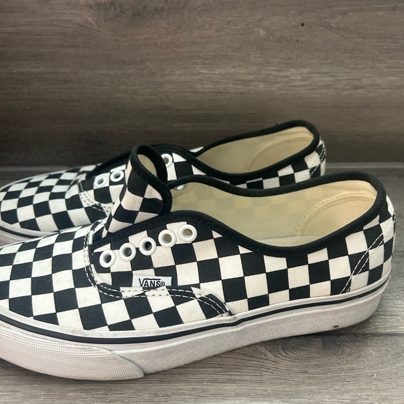 Vans Checkered Black and White Shoes - Picture 4 of 5